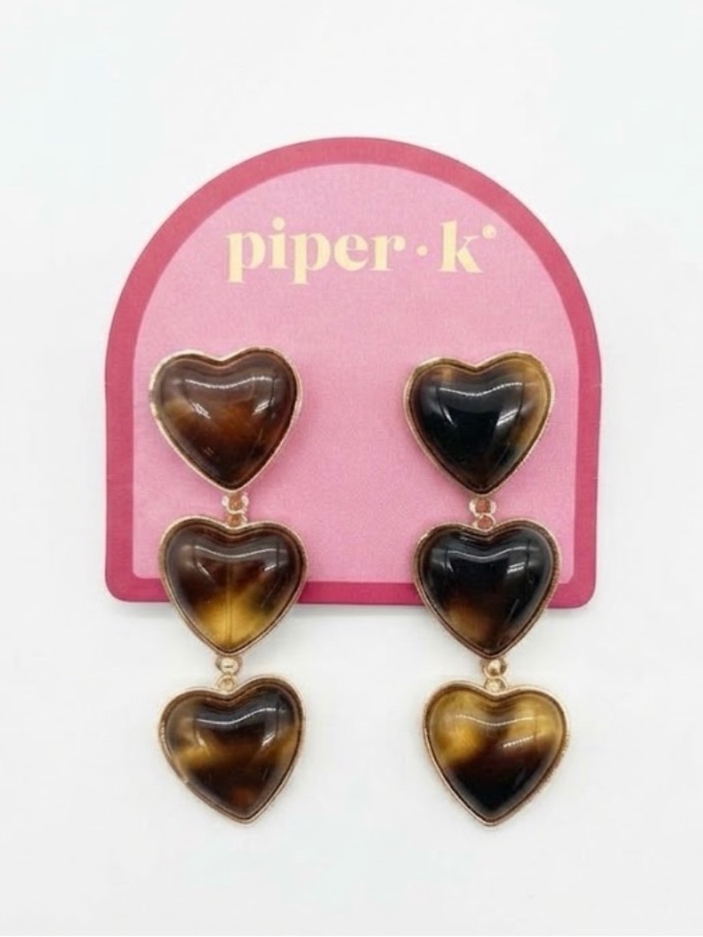 NWT ⚜️🤎⚜️ Piper K Tortoise Resin Triple Heart Linear Drop Earrings
